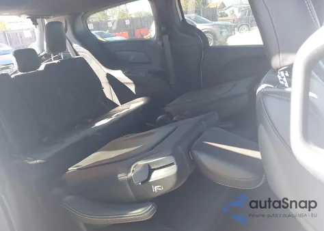 2025 Chrysler Pacifica Hybrid Select из США, поврежденный, VIN 2C4RC1S7XSR589985